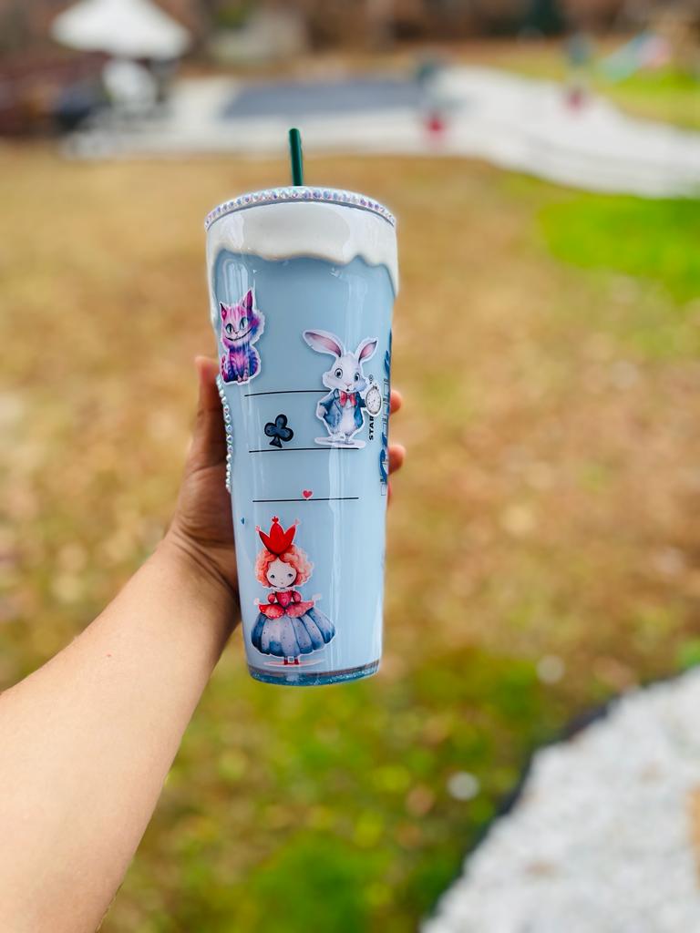 Alice in wonderland snowglobe cup