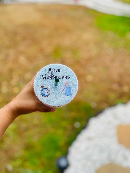 Alice in wonderland snowglobe cup